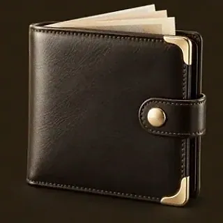 Leather wallet — Ruby Reels